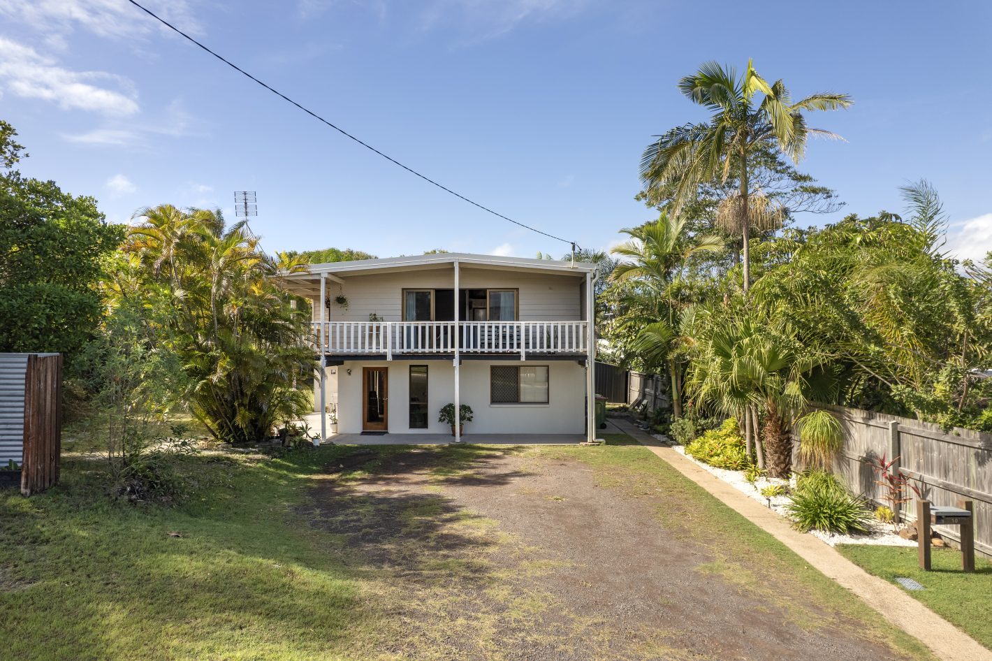 10 Columbus Court, Sunrise Beach, QLD 4567