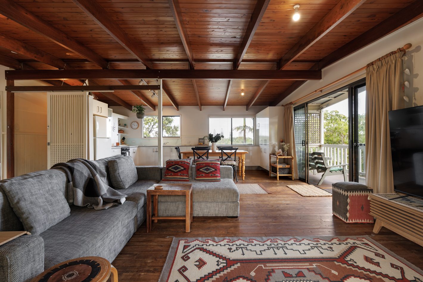10 Columbus Court, Sunrise Beach, QLD 4567