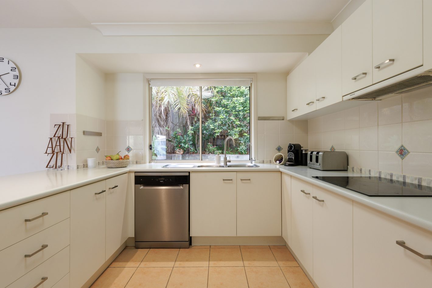 14 Comet Drive, Sunrise Beach, QLD 4567